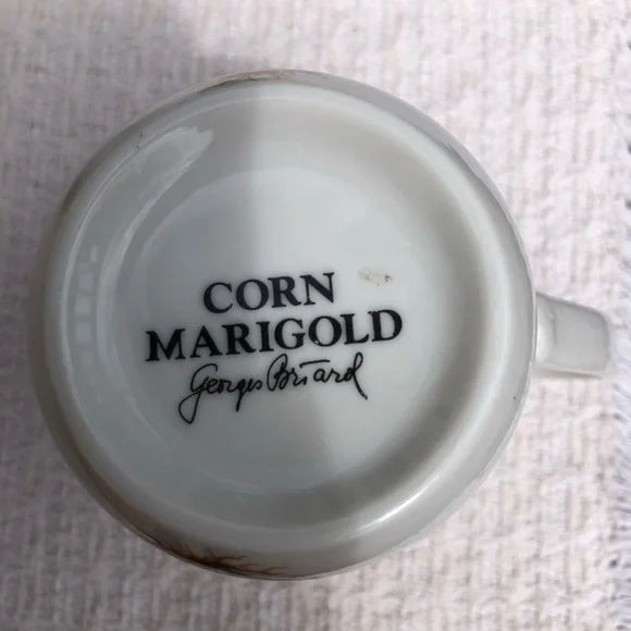 Vintage Georges Briard Floral Potpourri Collection Mugs, Set of 4 - Picture 3 of 11